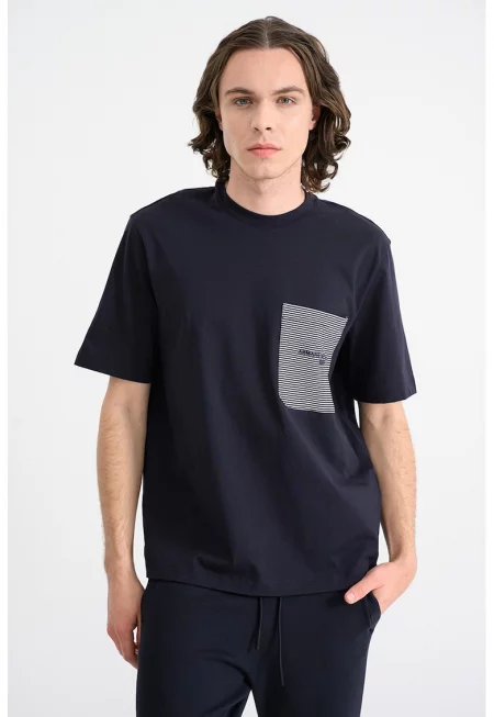 Тениска с джоб на гърдите - Бял/Ултрамарин синьо