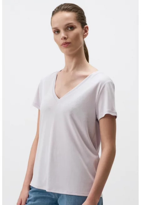 Тениска с модал с шпиц