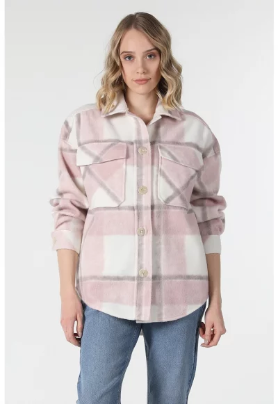 Яке тип риза с джобове с капаче