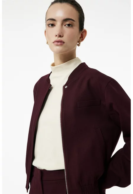 Късо яке с цип