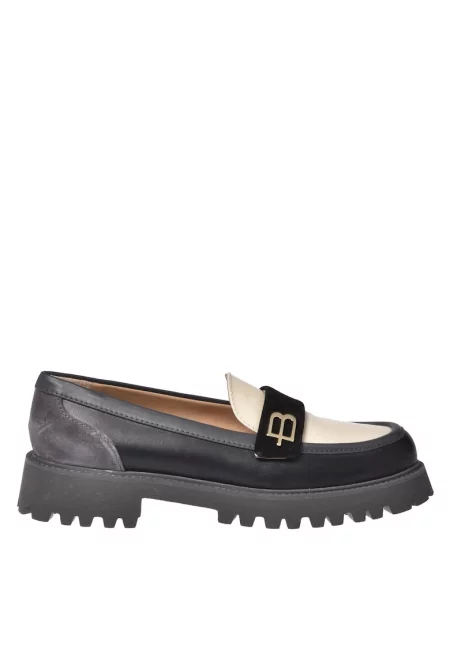 Кожени мокасини с контрасти