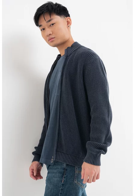 Плетена жилетка с цип