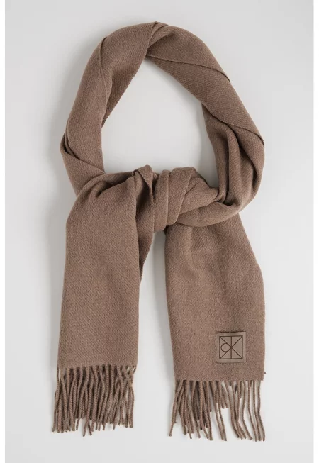 Вълнен шал с ресни - Светлокафяв