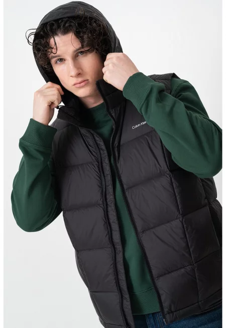 Капитониран елек - Черен