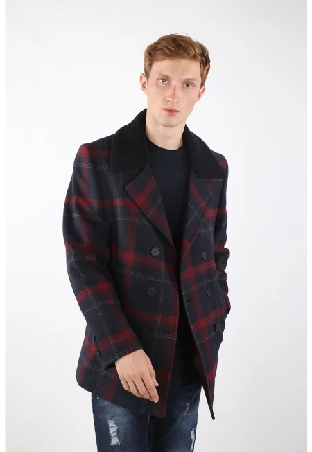 . Карирано яке с двуредно закопчаване