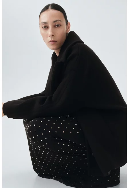 Късо свободно палто с вълна