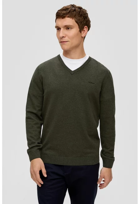 Памучен пуловер с шпиц