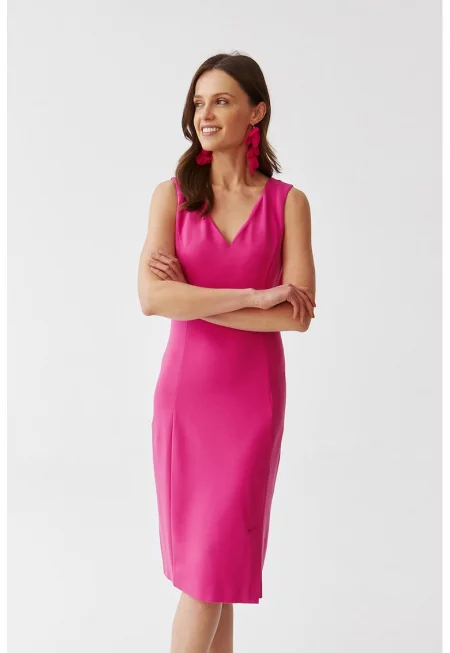 Рокля с шпиц и шлиц отпред - Яркорозово