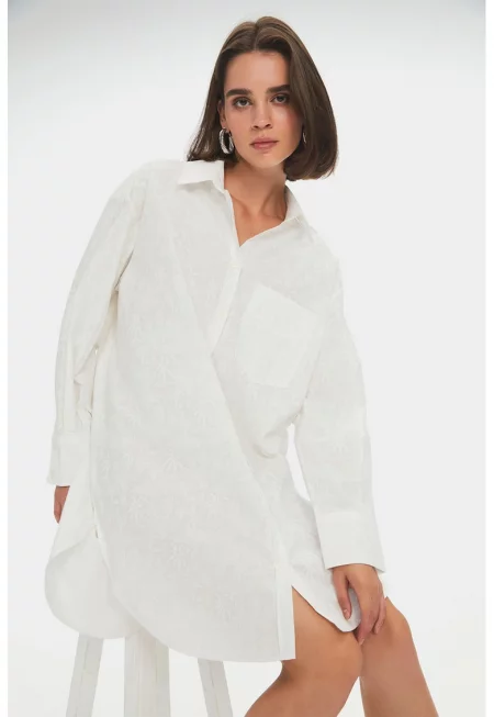 Рокля тип риза с джоб - Бял