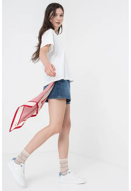 Свободна шпиц тениска