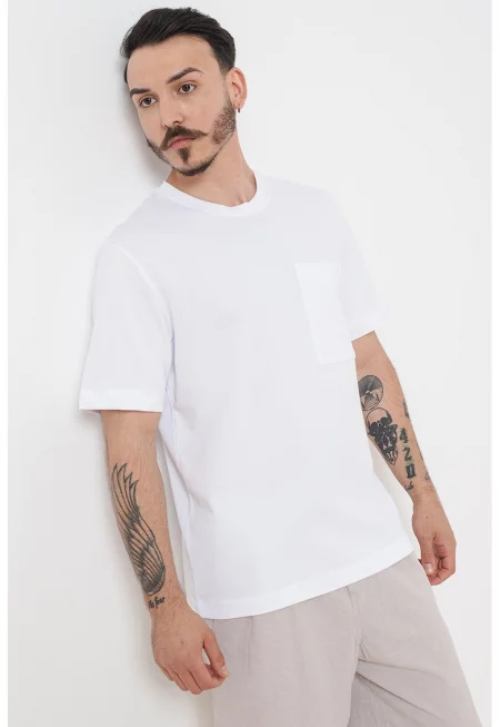 Тениска с овално деколте и джоб