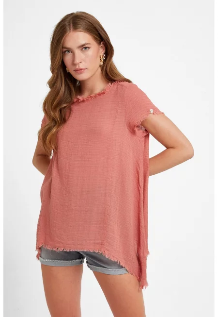 Блуза с къси ръкави и набран подгъв