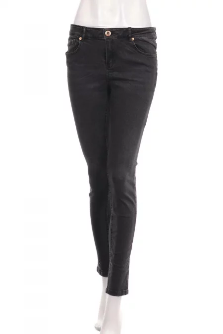 Дрехи Ластични дънки MASSIMO DUTTI
