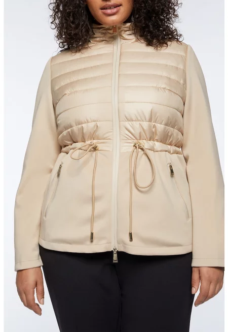 Капитонирано яке с връзки