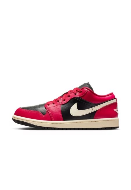 Маратонки Wmns Air  1 Low - Червен