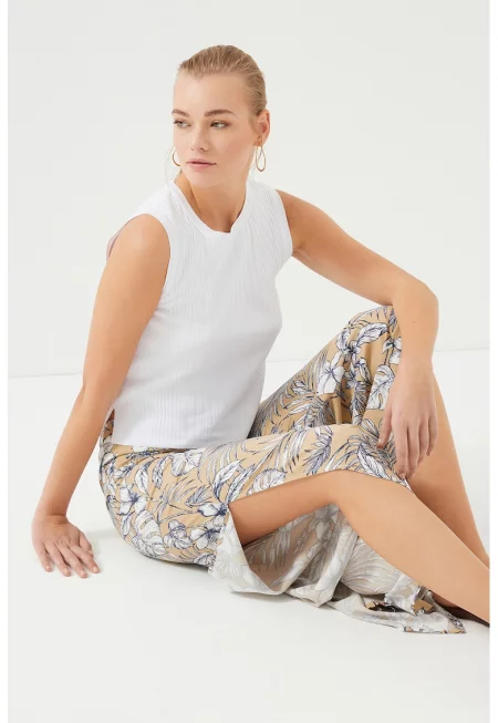 Панталон с широк крачол и цепки встрани