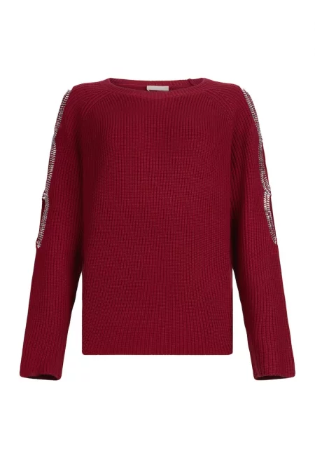 Пуловер с вълна и отвори