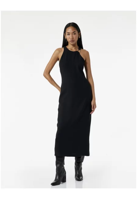 Рокля с овално деколте - без ръкави