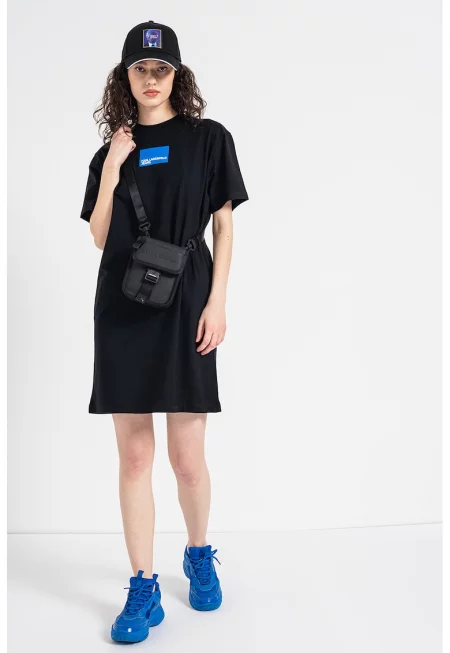 Рокля тип тениска с лого