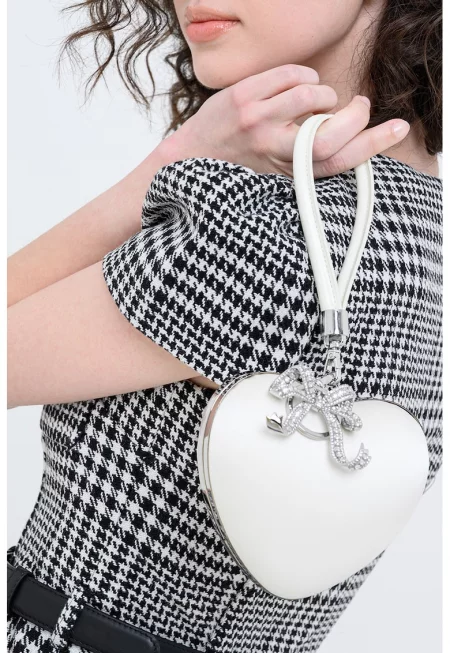 Сърцевидна чанта с панделка - Мръснобял