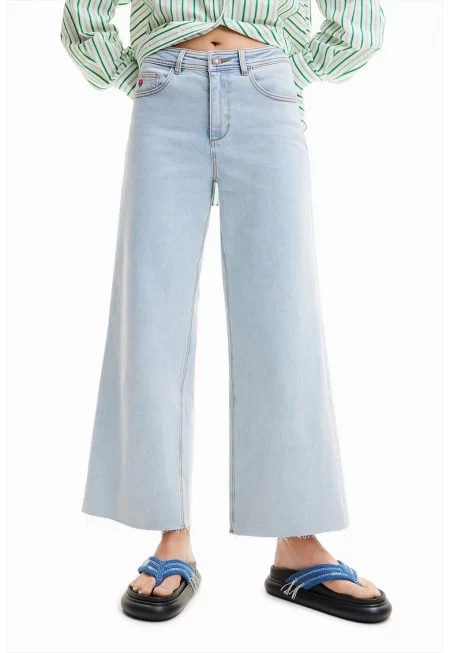 Скъсени дънки с широк крачол - Светлосин