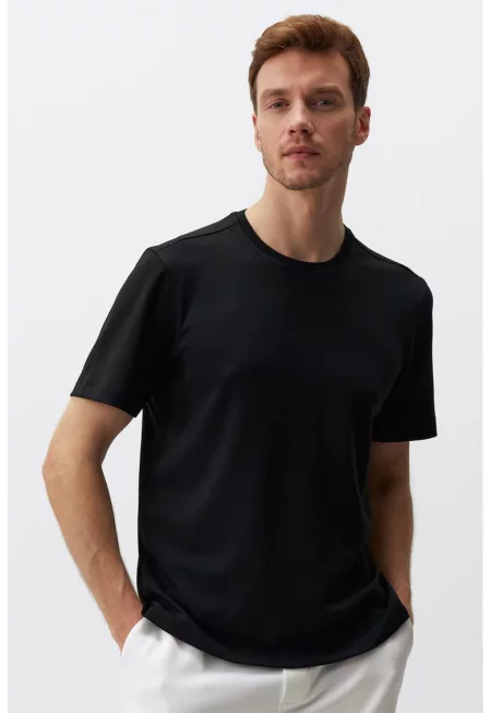 Тениска с модал с овално деколте