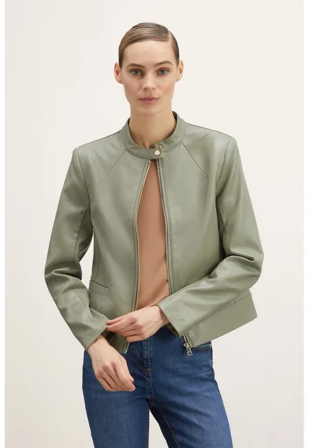 Яке с обшити джобове