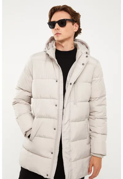 Зимно капитонирано яке