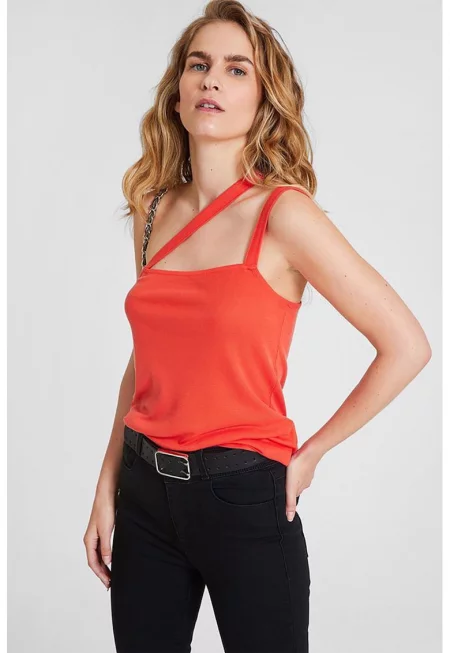 Едноцветен топ от лиосел