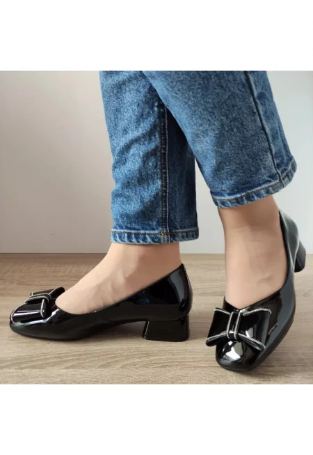 Елегантни дамски обувки  8129 Black Lacquer - Черен лак - Черен