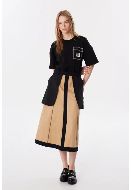 Миди рокля с джобове встрани