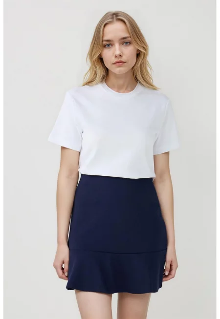 Памучна тениска с овално деколте