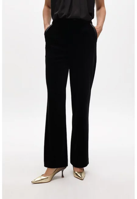 Прав панталон с висока талия и еко кожа - Черен