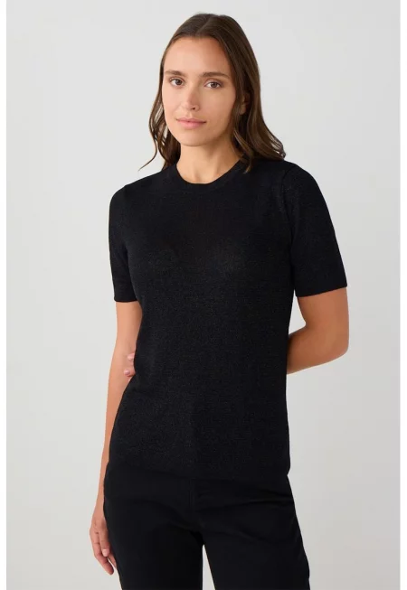 Пуловер с овално деколте и къси ръкави