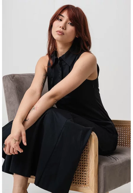 Рокля с джобове встрани - Черен