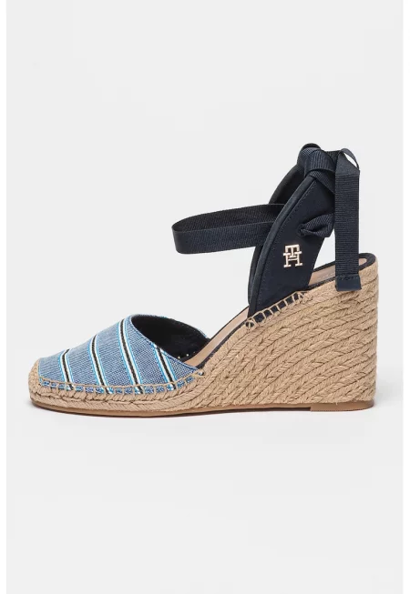 Скосени текстилни сандали тип еспадрили - Бял/Тъмносин