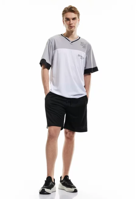 Спортни бермуди с контрасти