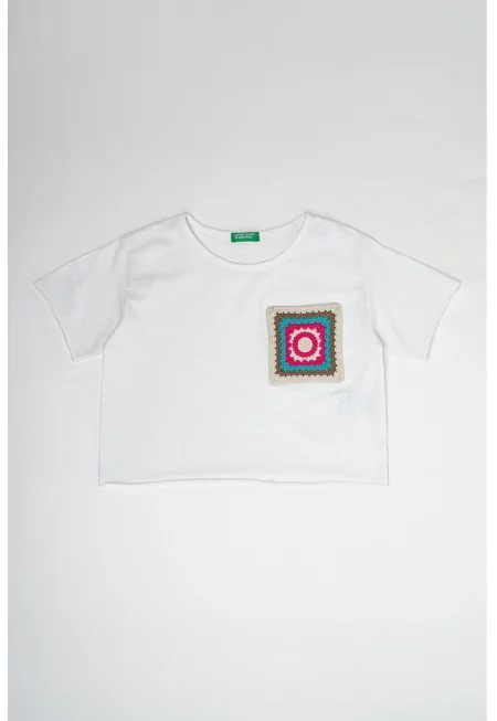 Тениска с плетена дантела