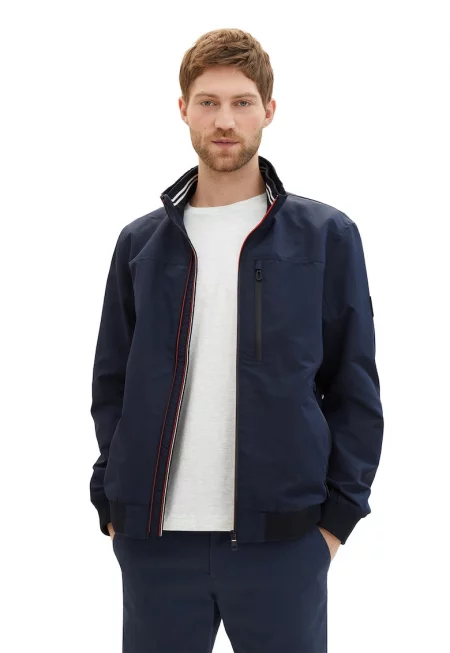 Яке с джобове с цип