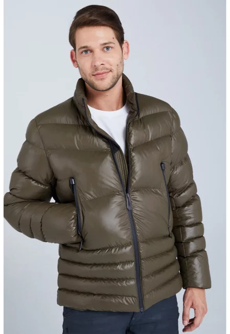 Зимно капитонирано яке