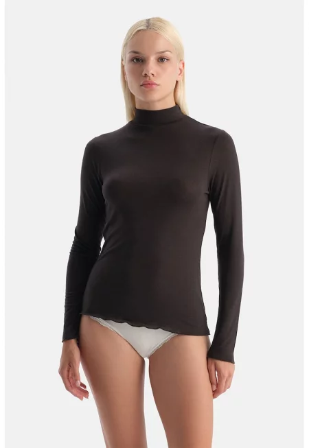 Блуза от микро модал с яка