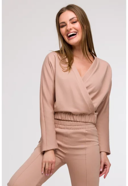 Блуза с деколте с прегънат край -  Бежов