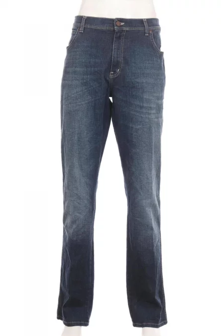 Дрехи Дънки WRANGLER