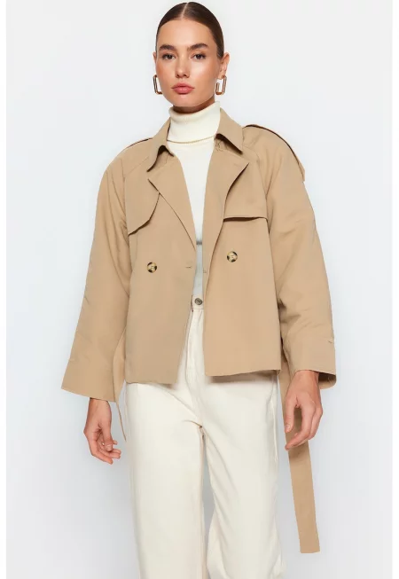 Къс тренч с връзки