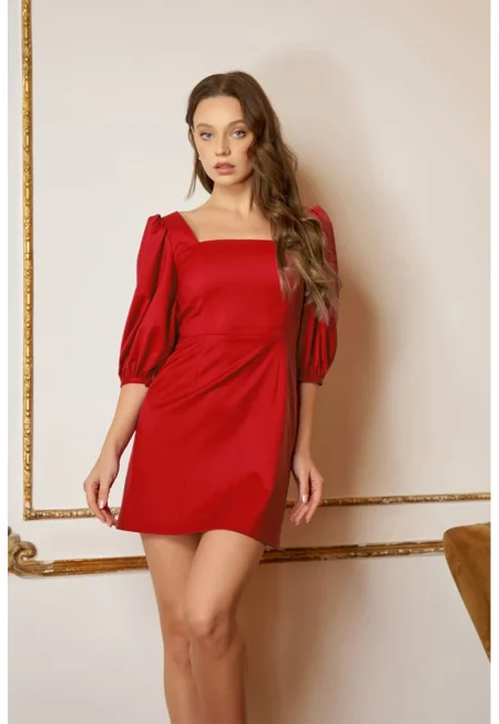 Къса рокля с бухнали ръкави - Червен