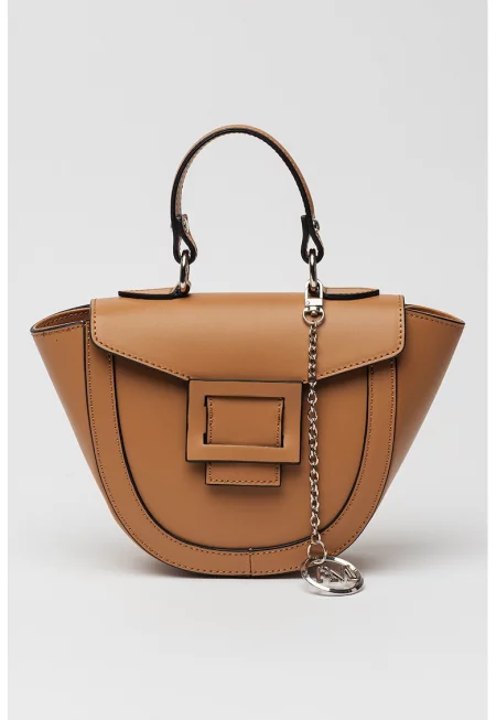 Кожена чанта с регулируема и отделяща се презрамка