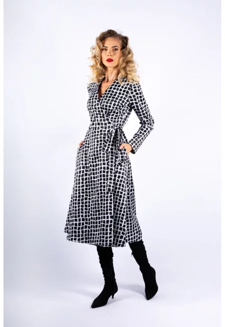 Миди рокля с десен - Бял/Черен