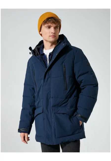 Подплатено зимно яке с качулка