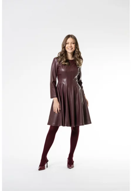 Разкроена миди рокля от еко коцжа с 3/4 ръкави