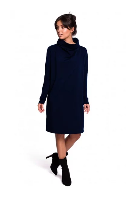 Рокля с висока яка